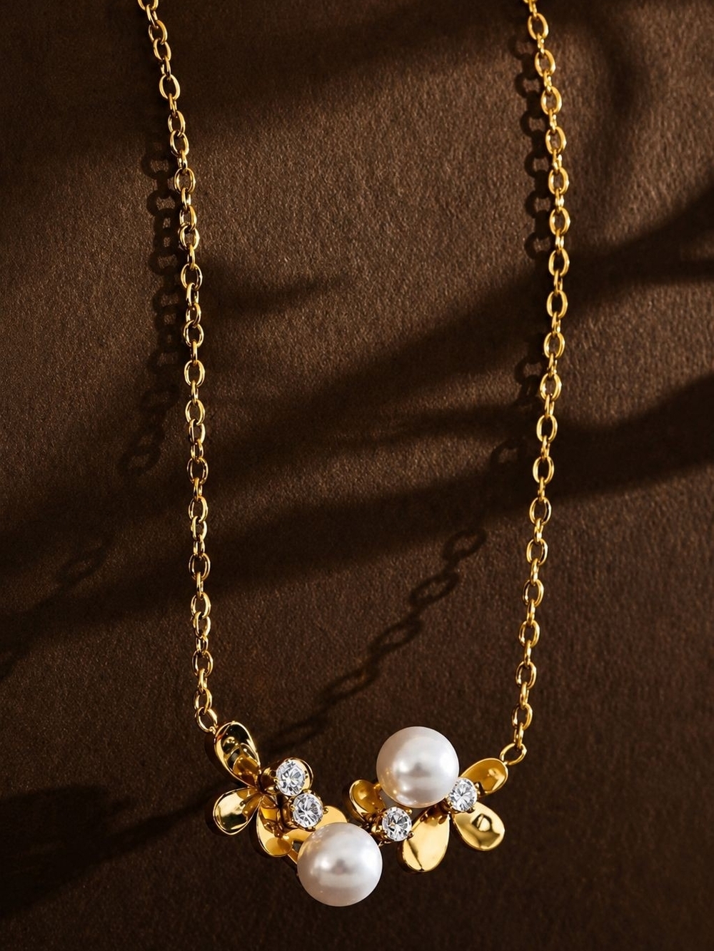 Gold Pearl Floral Pendant Necklace